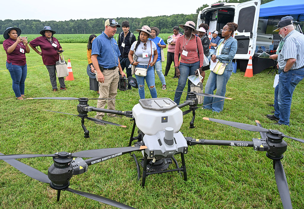 Precision ag drone demonstrations will return to the 2026 Ag Showcase.